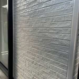 ラジカル塗料施工済みの外壁（耐候性と美観の事例）