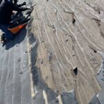 既存屋根撤去中の写真