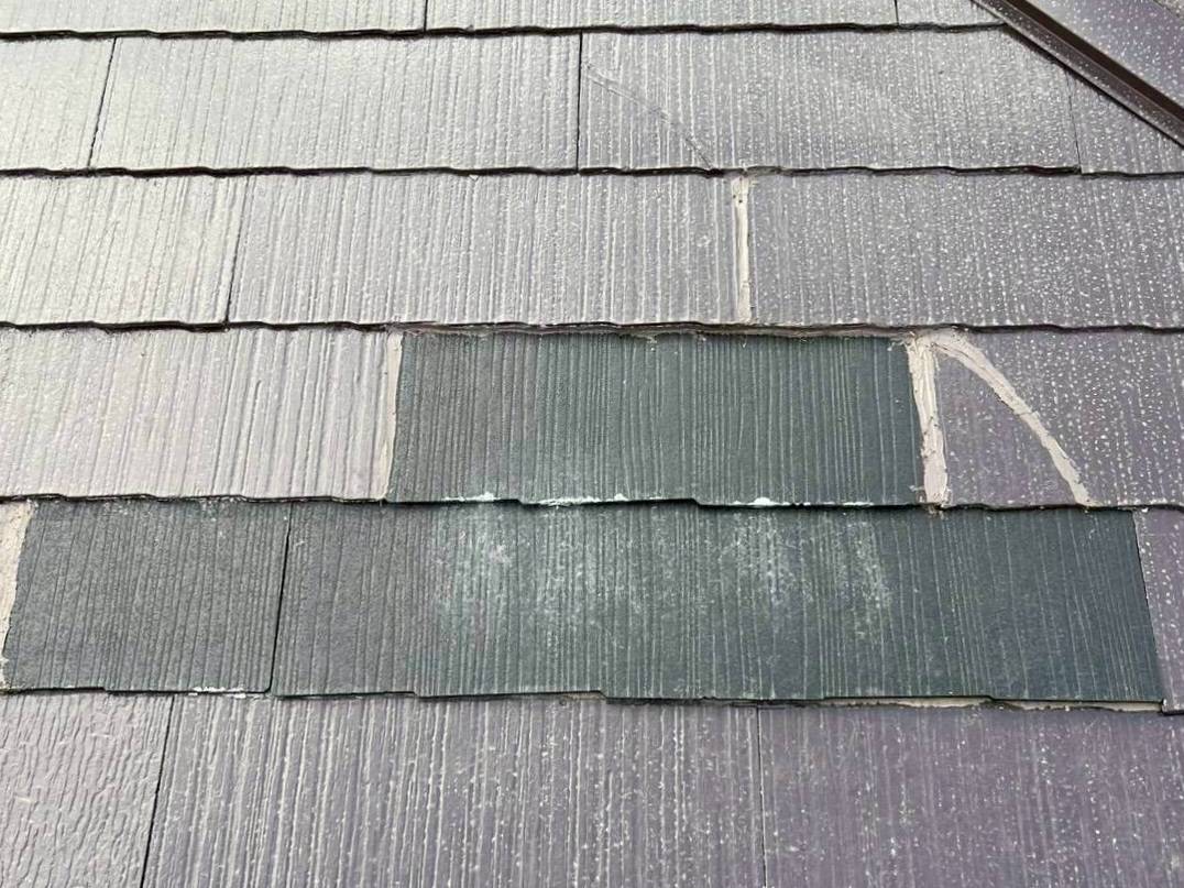 塗装前の下地補修の様子