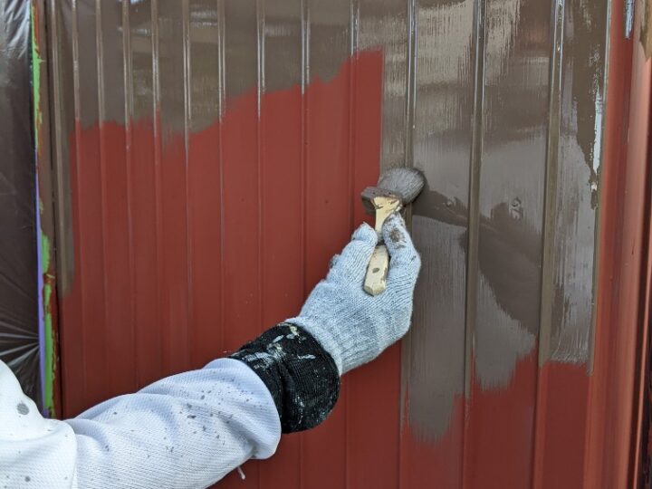 外壁塗装（トタン部分）