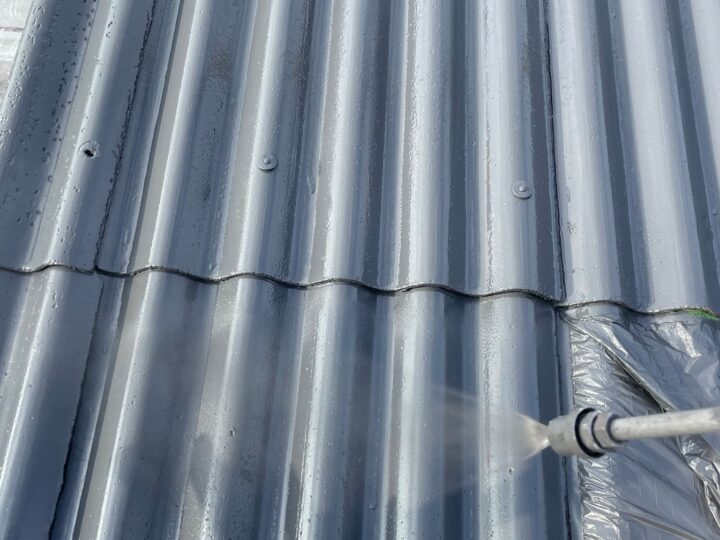 屋根塗装（車庫）