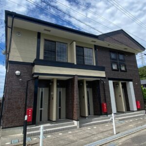 香川県宇多津町・愛媛県四国中央市のアパート外壁塗装工事施工後の外観