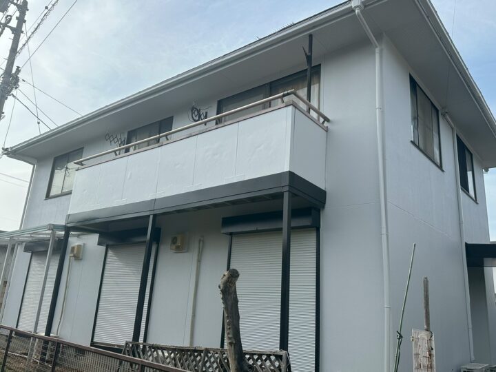 【香川県三豊市】U様邸　外壁塗装工事/屋根カバールーフ工事