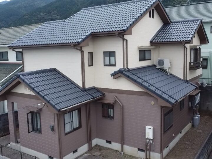 【愛媛県四国中央市】K様邸 外壁塗装工事・屋根塗装工事・擁壁塗装工事
