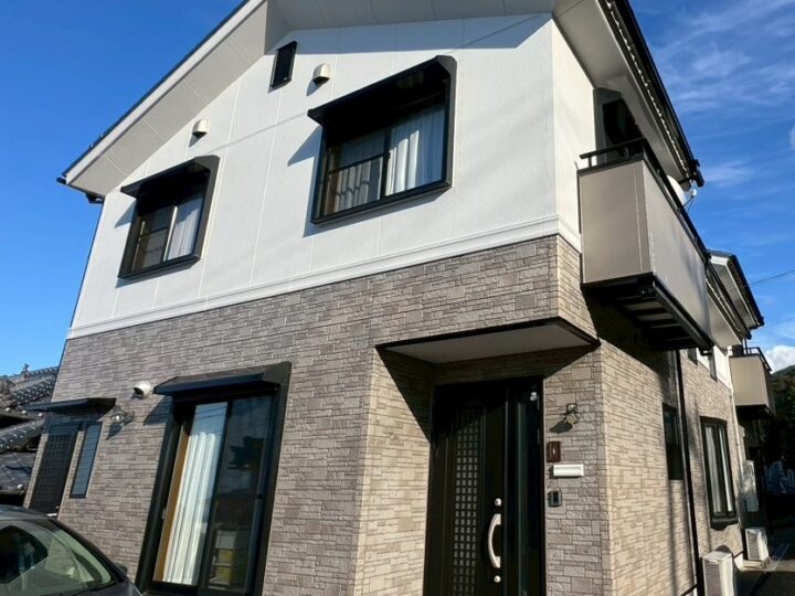 【愛媛県四国中央市】S様邸　外壁塗装工事（クリヤー塗装）・屋根塗装工事（クリヤー塗装含む）