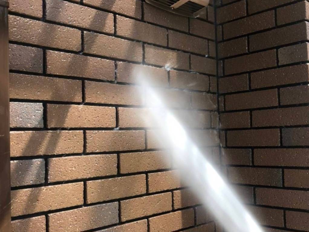 リメイクハウス　ムキムキ塗装　タイル外壁　事例