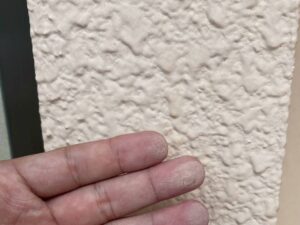 モルタル外壁の劣化症状｜白い粉化