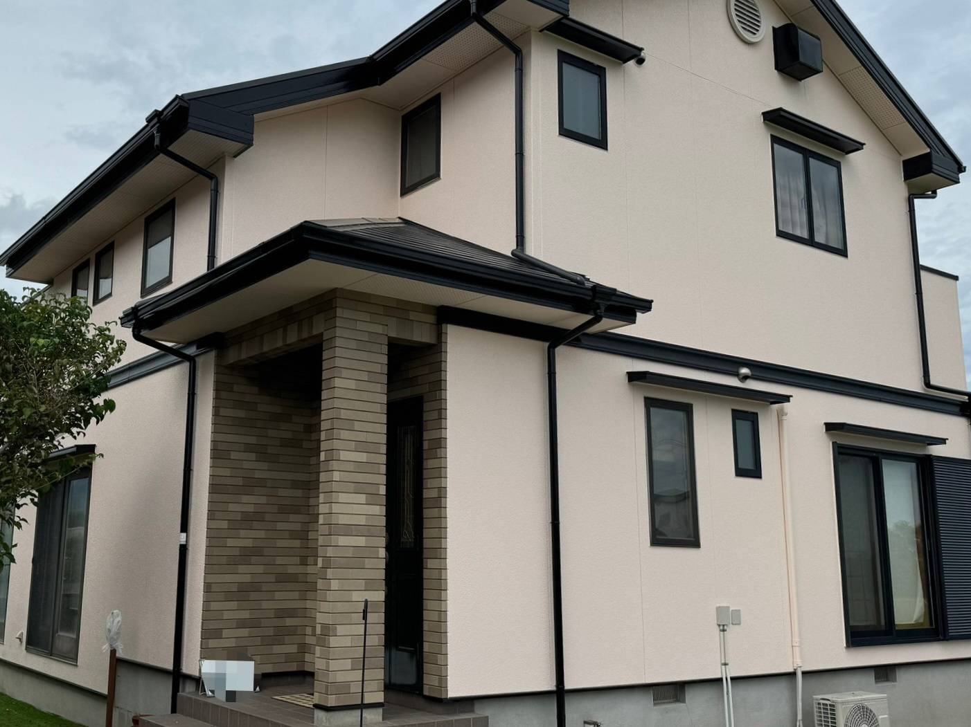 リメイクハウス ムキムキ塗装 タイル外壁 事例