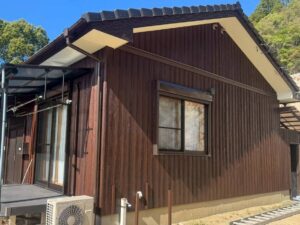 ◆木質系外壁　リメイクハウス・ムキムキ塗装施工事例　香川県小豆郡M様邸