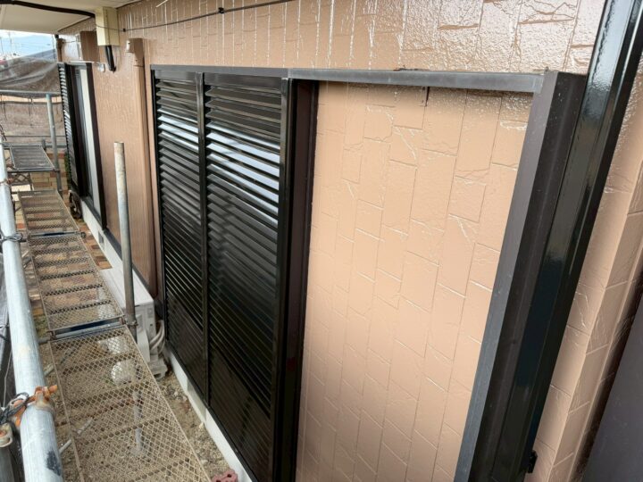 外壁塗装(平屋棟)