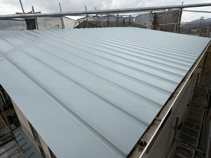 屋根塗装(2階建て棟)