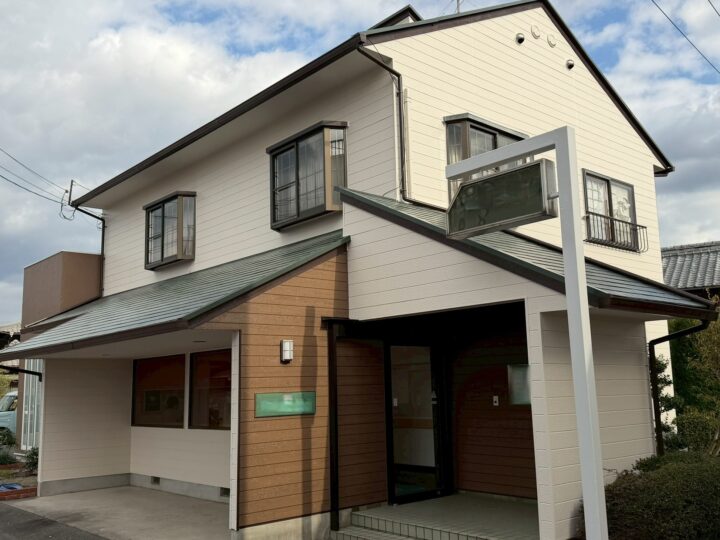 【香川県三豊市】M様邸 外壁塗装工事(クリヤー塗装)・屋根塗装工事