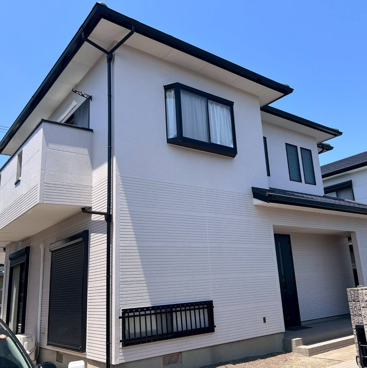 クリスタルアートUV・クリスタルアートセラミックとは？意匠性重視の外壁塗装例