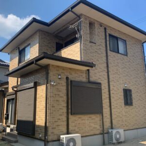 フッ素グレードの高耐候クリヤー塗料UVプロテクト4Fクリヤー施工後の外壁