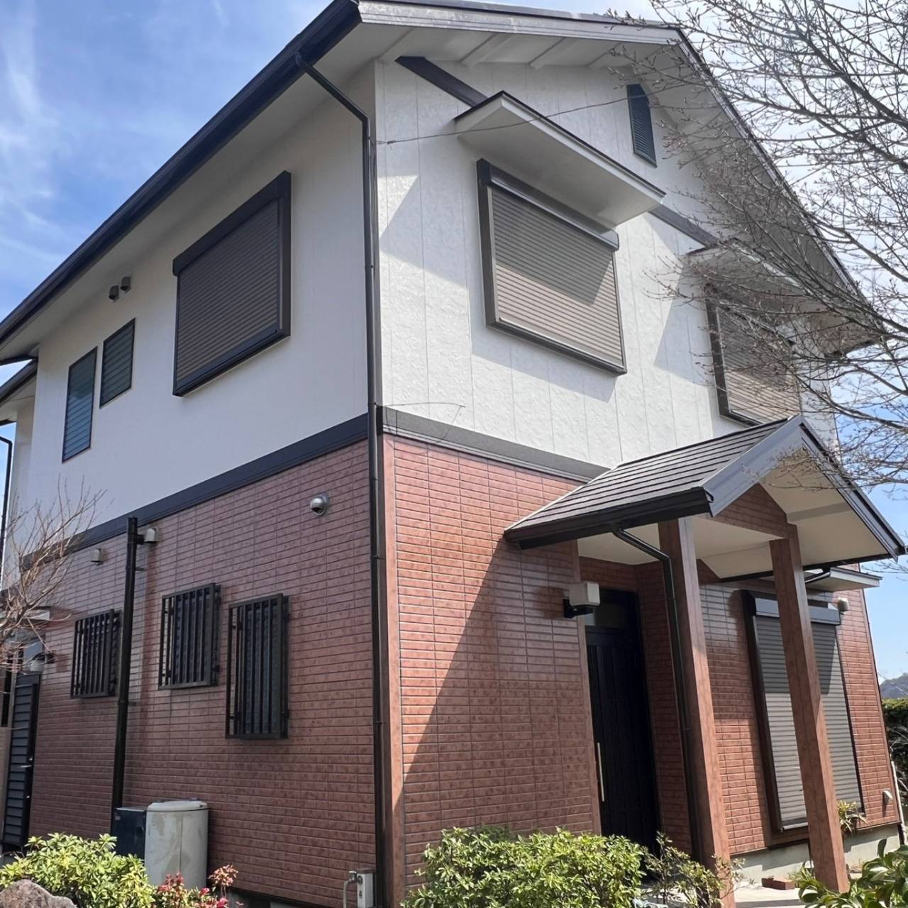 外壁の意匠性を活かすクリヤー塗料施工例UVプロテクトクリヤー