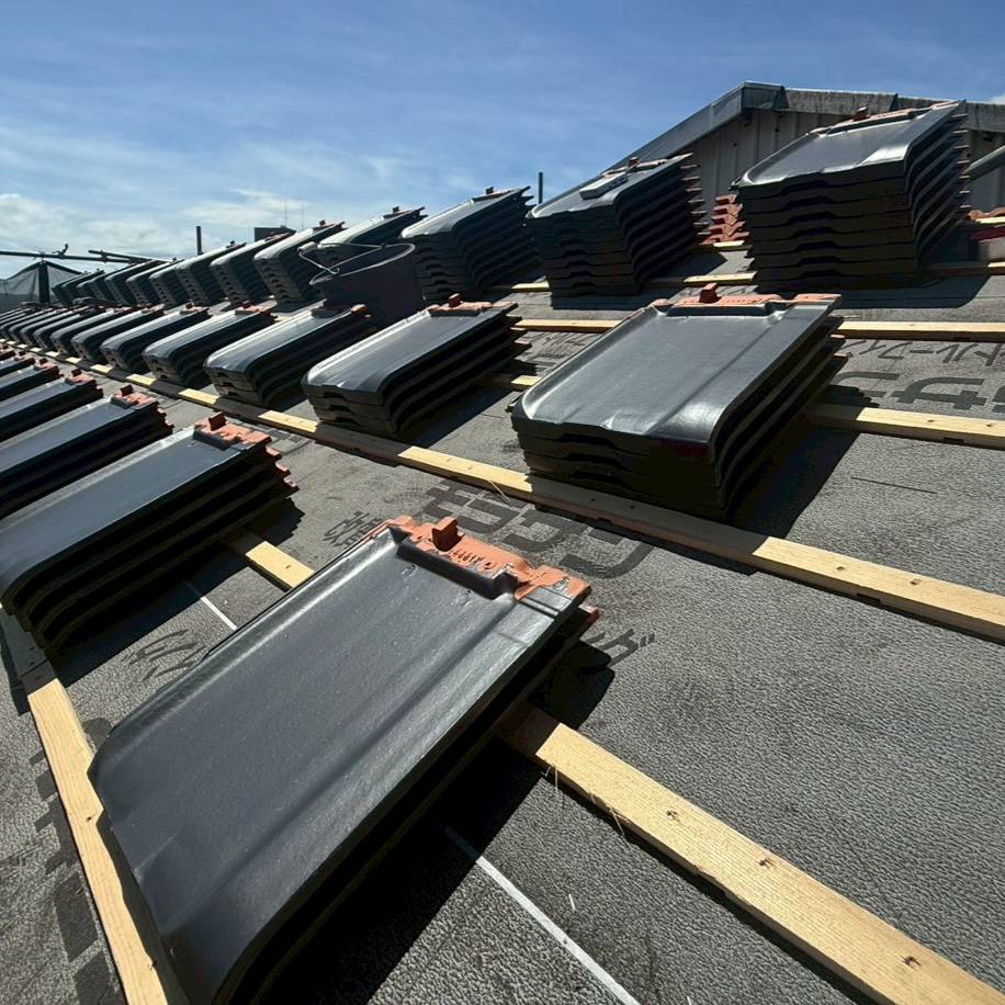愛媛県 屋根葺き替え 新規屋根材施工