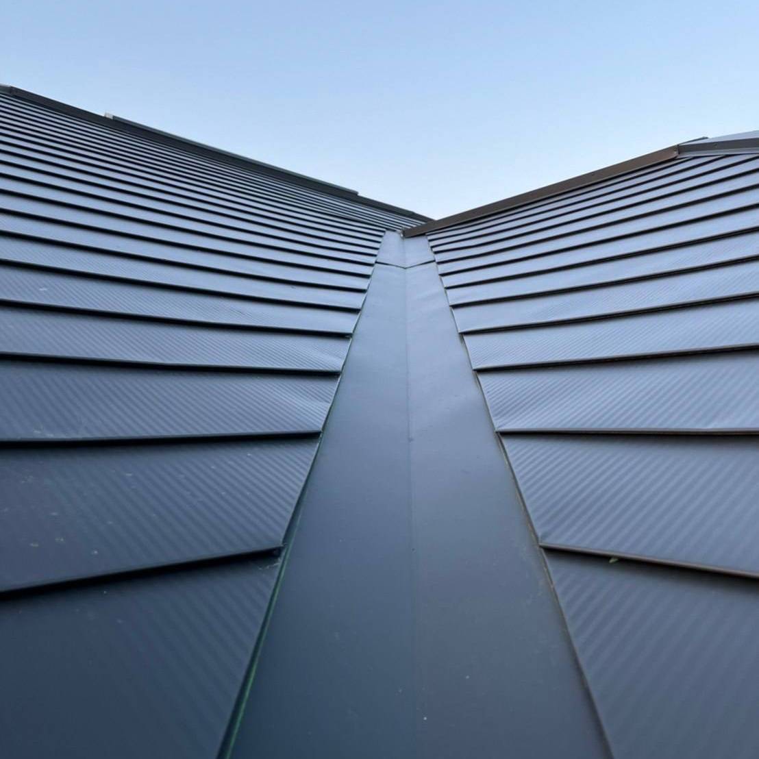 愛媛県 屋根葺き替え工法 棟板金施工工程