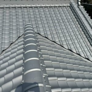 日本瓦 和瓦 丸みのある形状　施工後