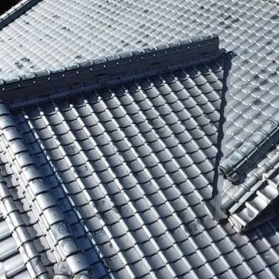 日本瓦 和瓦 丸みのある形状 施工前