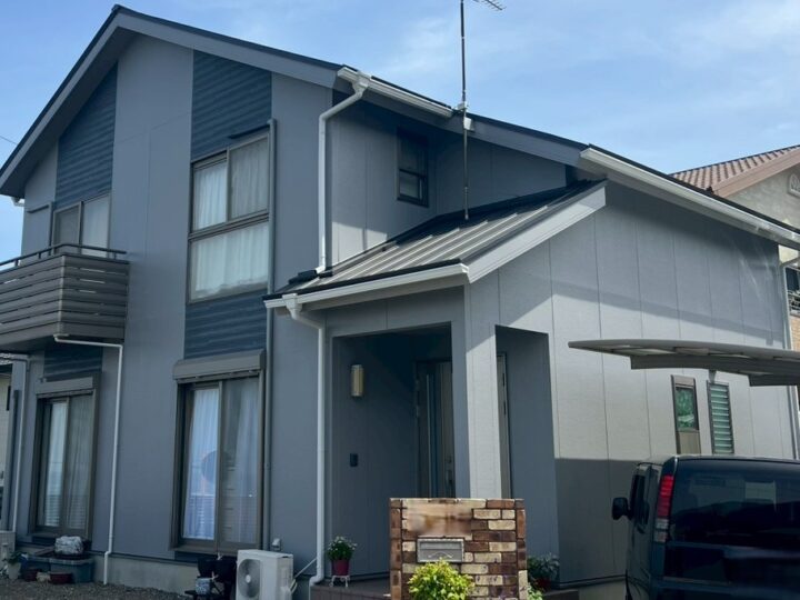 【愛媛県四国中央市】O様邸　外壁塗装工事・屋根カバールーフ工事
