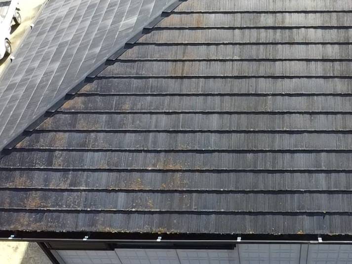 将輝建工・リメイクハウス・ムキムキ塗装　屋根　劣化症状①