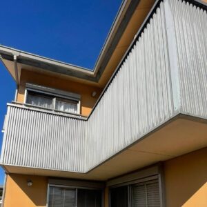 ガルバリウム鋼板 外壁 金属サイディング 塗装施工前