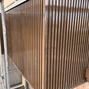 ガルバリウム鋼板 外壁 金属サイディング 塗装施工後