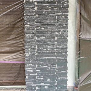 タイル調塗装でおしゃれに仕上げた外壁モダンで洗練された印象の柄付け