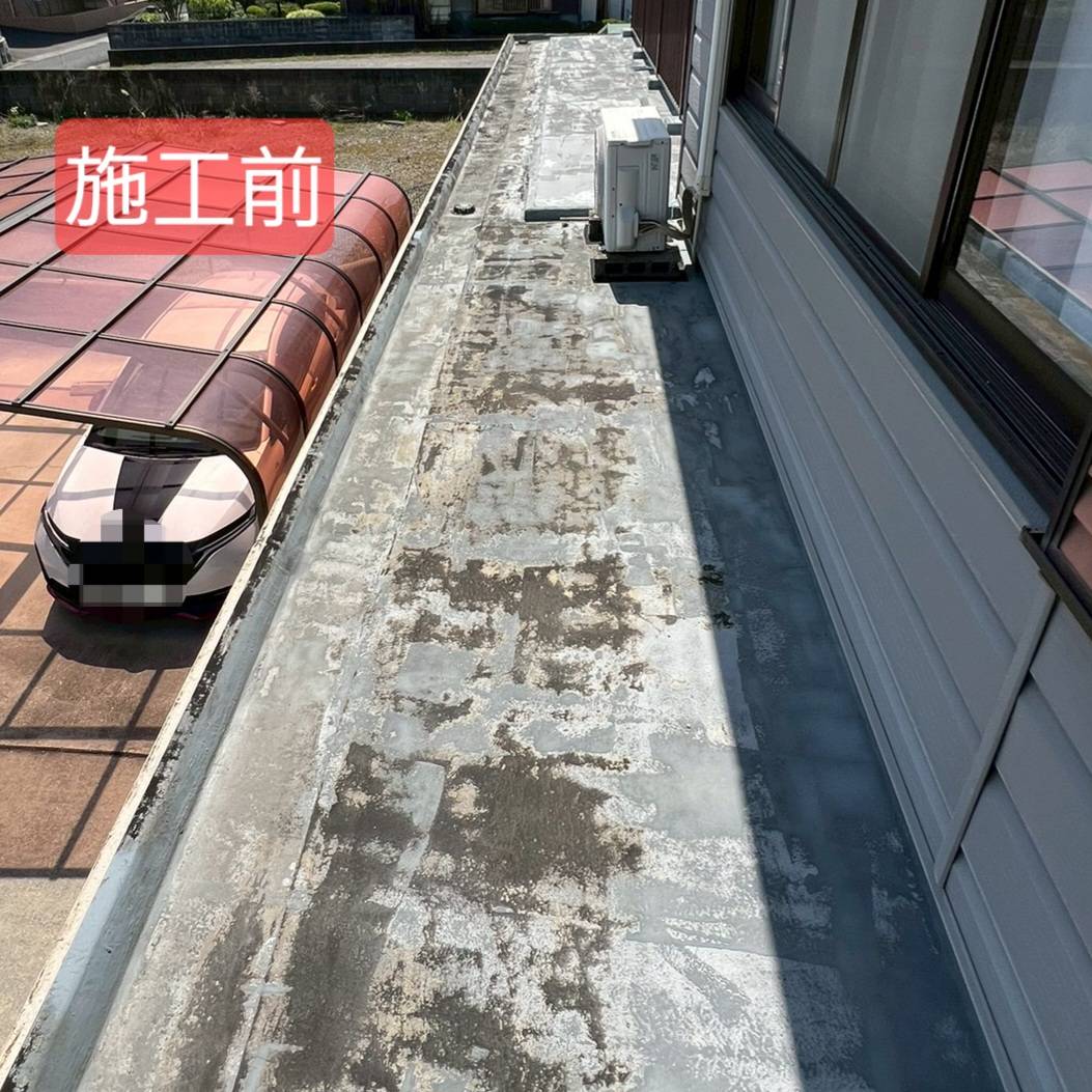 愛媛県四国中央市　I様邸　ベランダ防水工事（ウレタン密着防水工法）　ビフォー写真②